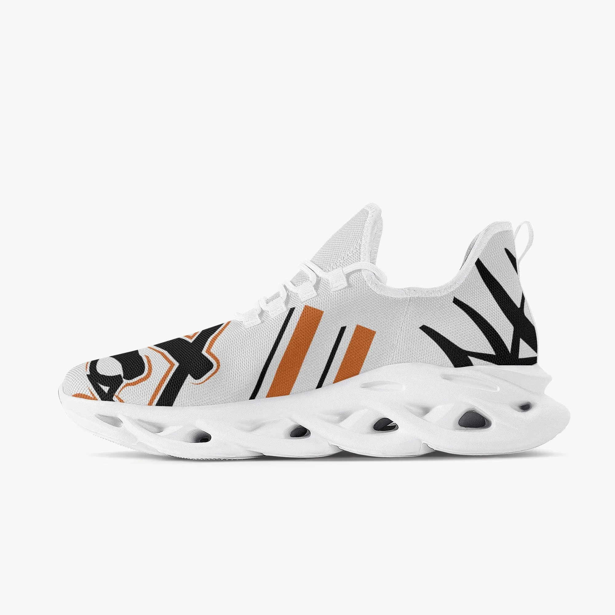 311. Bounce Mesh Knit Sneakers - White