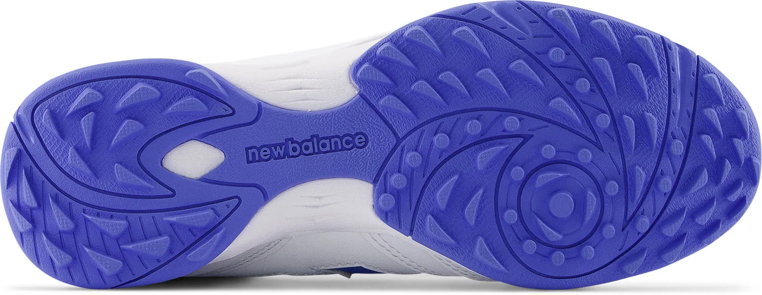 4020v3 Junior's Cricket Shoes