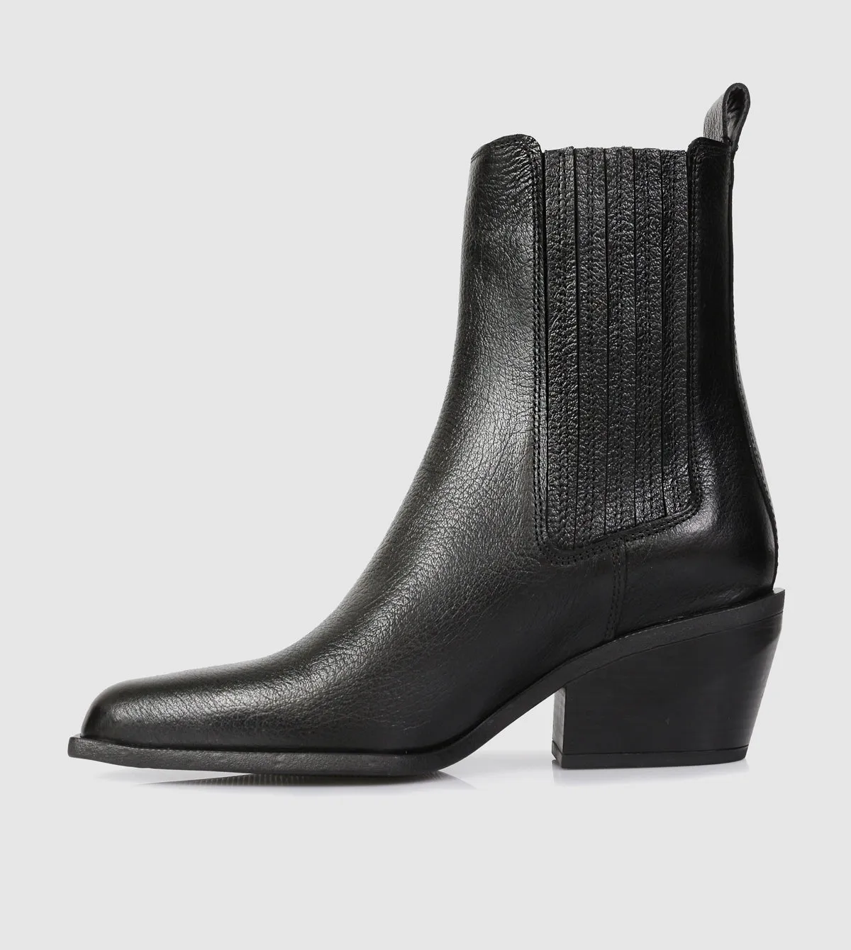 Alexane Chelsea Boots by Beau Coops