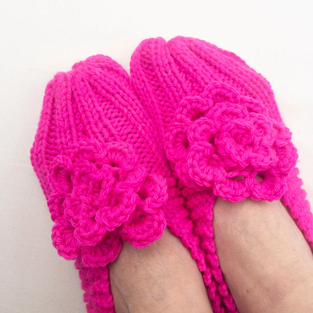 Atelier Easy Slippers Knitting Kit | Knitted Wit Merino Worsted & Knitting Pattern (#413)