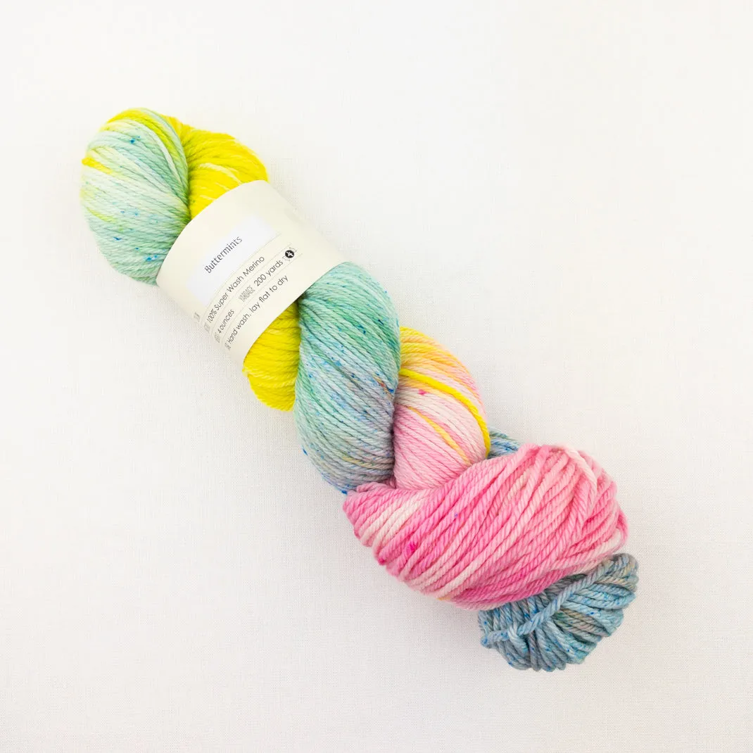 Atelier Easy Slippers Knitting Kit | Knitted Wit Merino Worsted & Knitting Pattern (#413)