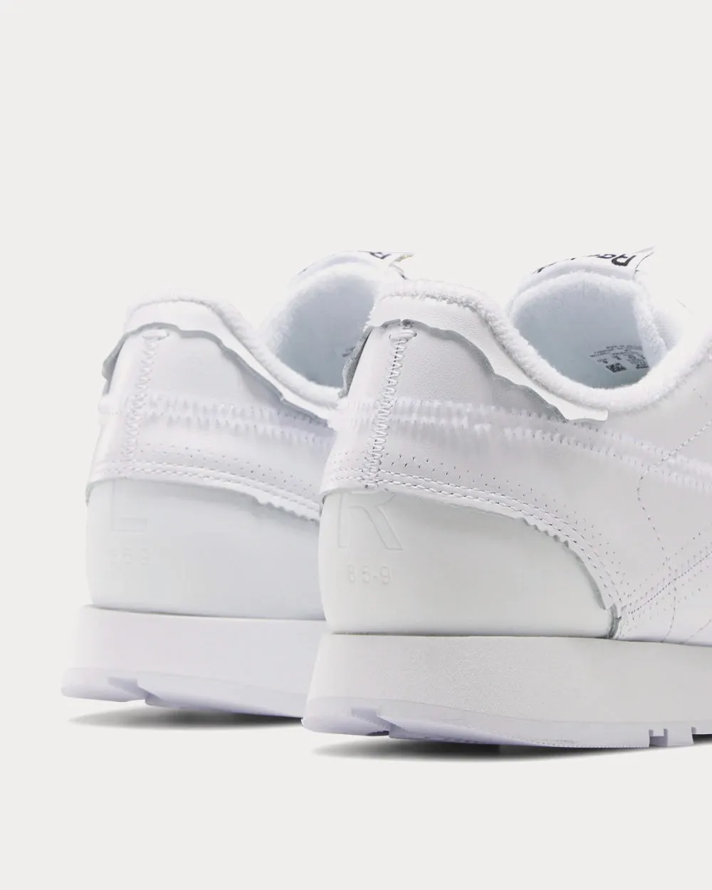CL Memory Of Shoes Cloud White / Black / Cloud White Low Top Sneakers