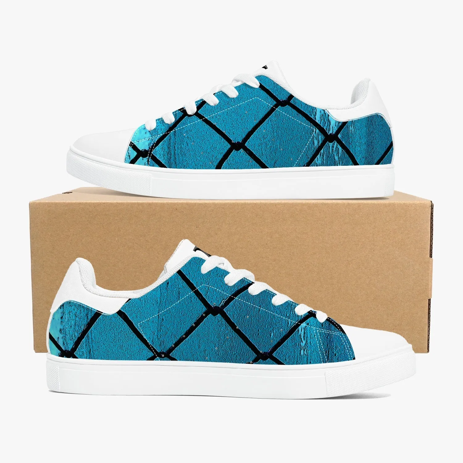 Over the Sea Classic Low-Top Leather Sneakers - White/Black