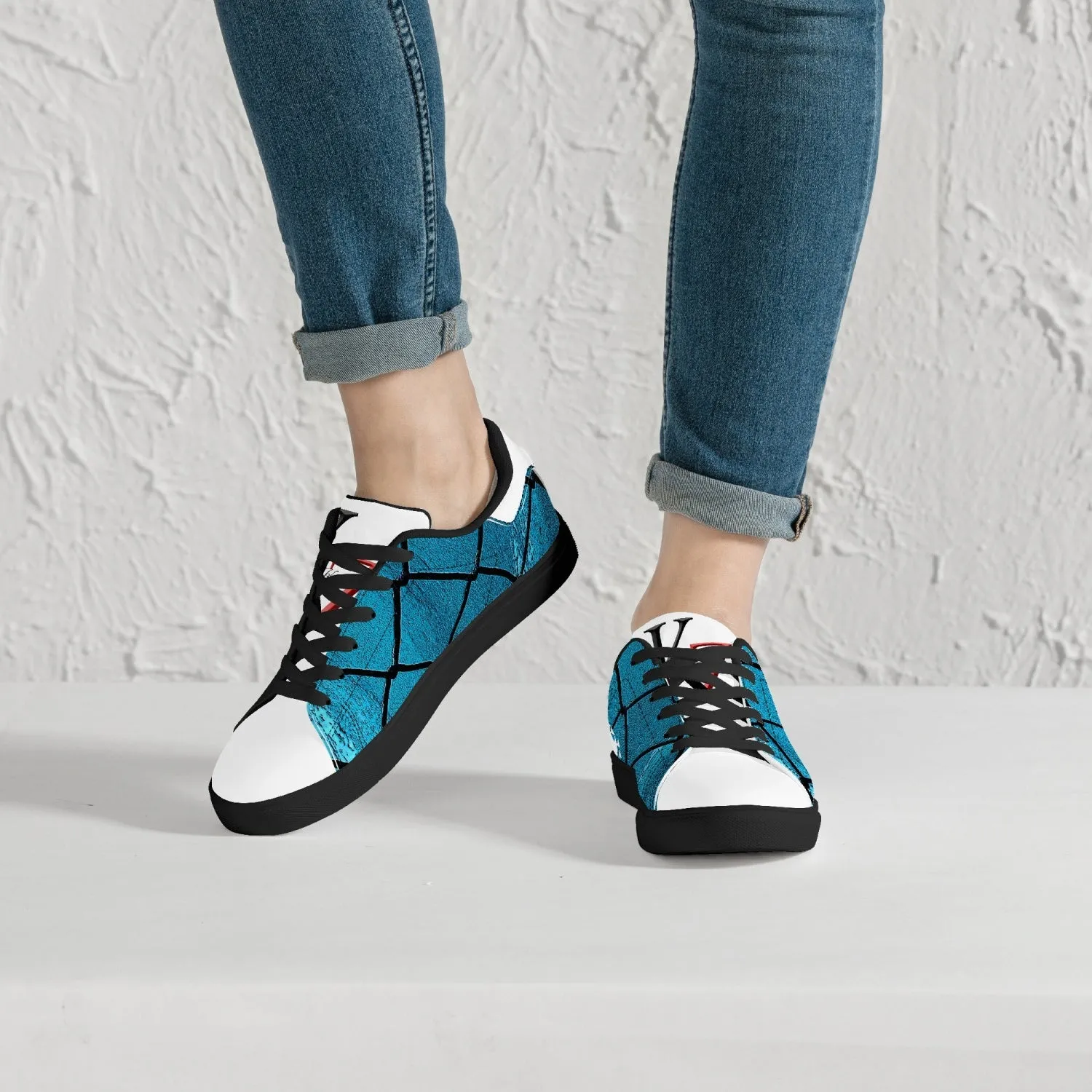 Over the Sea Classic Low-Top Leather Sneakers - White/Black