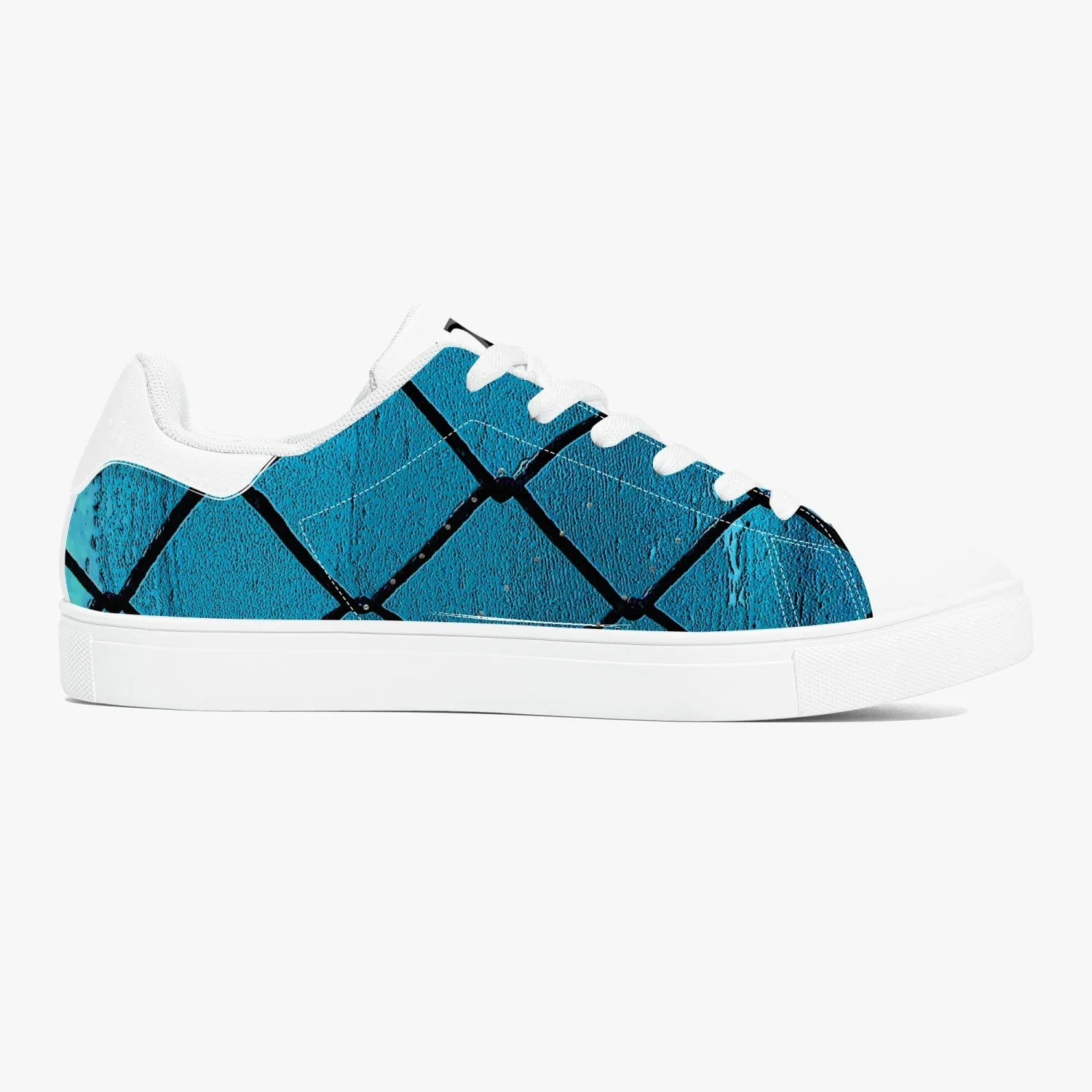 Over the Sea Classic Low-Top Leather Sneakers - White/Black